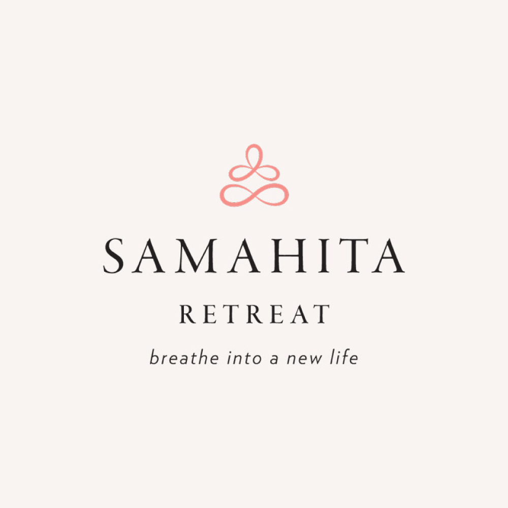 logo Samahita Retreat Hug Organic ฮัก ออร์แกนิค